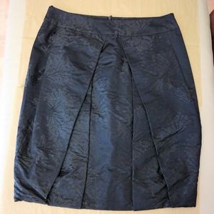 Hugo Boss Black Embossed Floral Bubble Skirt Sz 6